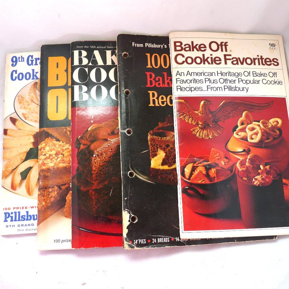 5 vintage Pillsbury's Grand National Bake-Off cookbooks